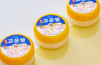 누끼컷과 연출컷 같이 되는 서울 화장품 촬영 스튜디오 찾는다면